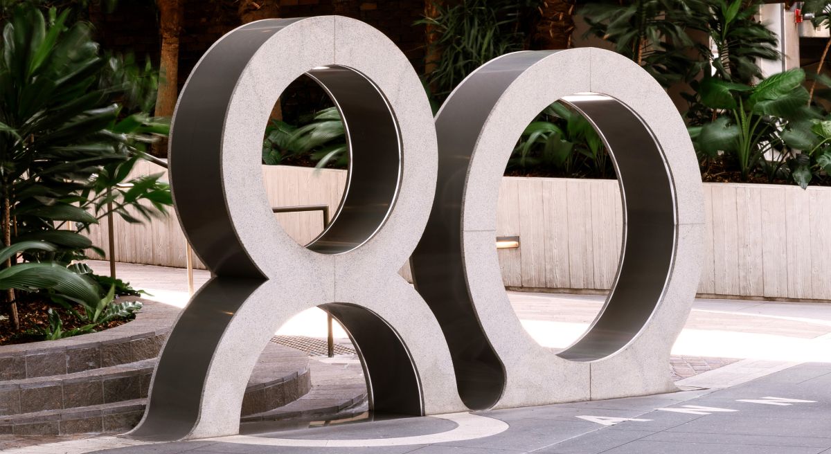 80 Ann Street logo sign
